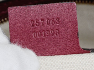Gucci　2000年代　タグ