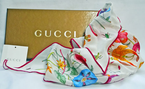 gucciscarf06