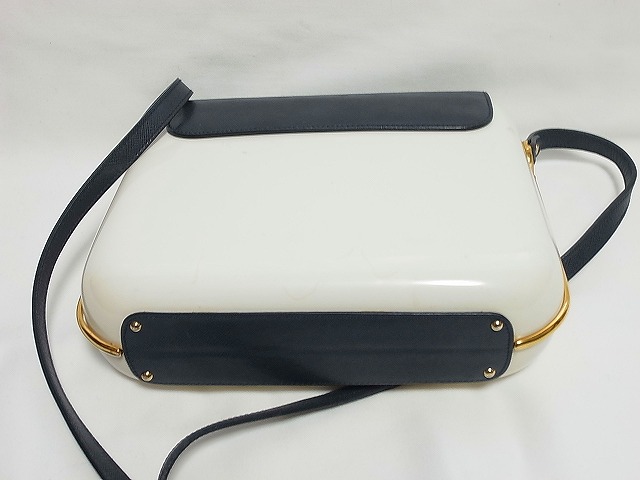 GS-2430W