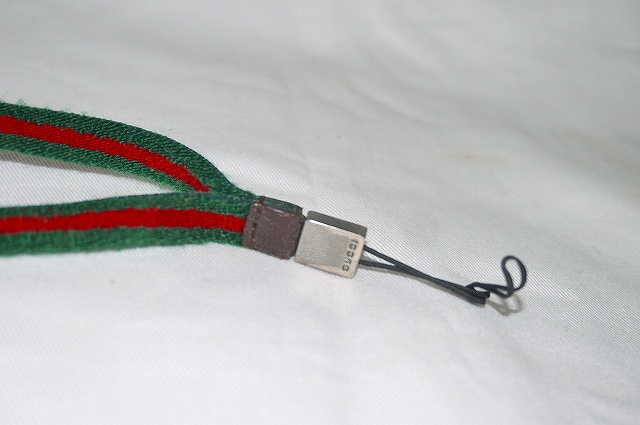guccistrap01