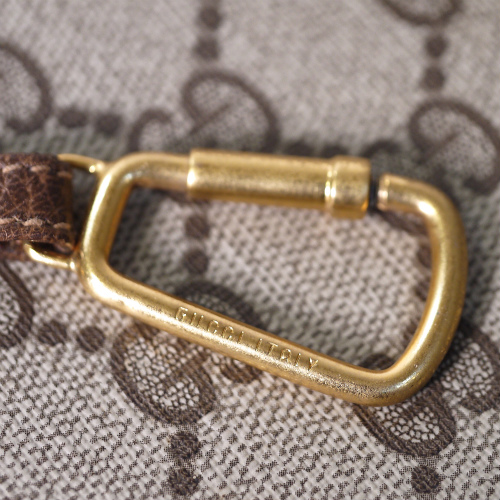 guccikeyholder079