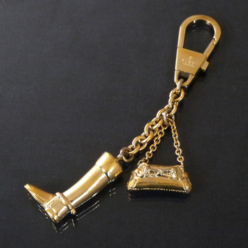 guccikeyholder15