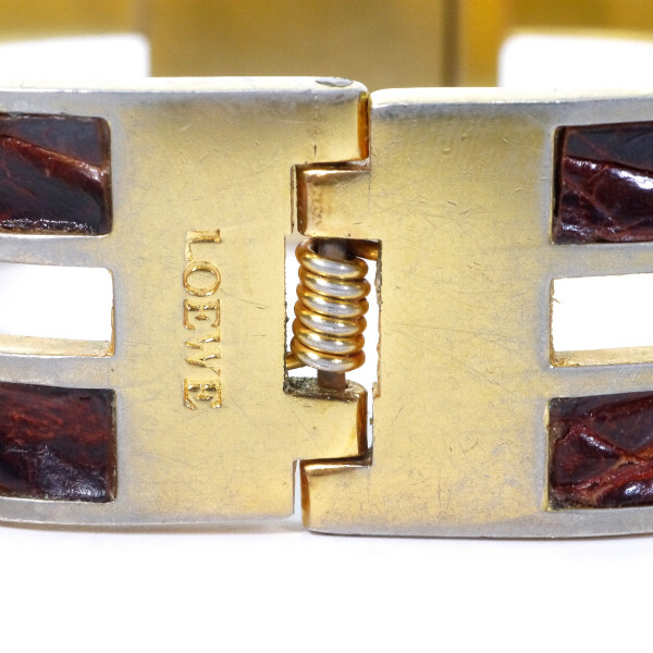 LW-011G