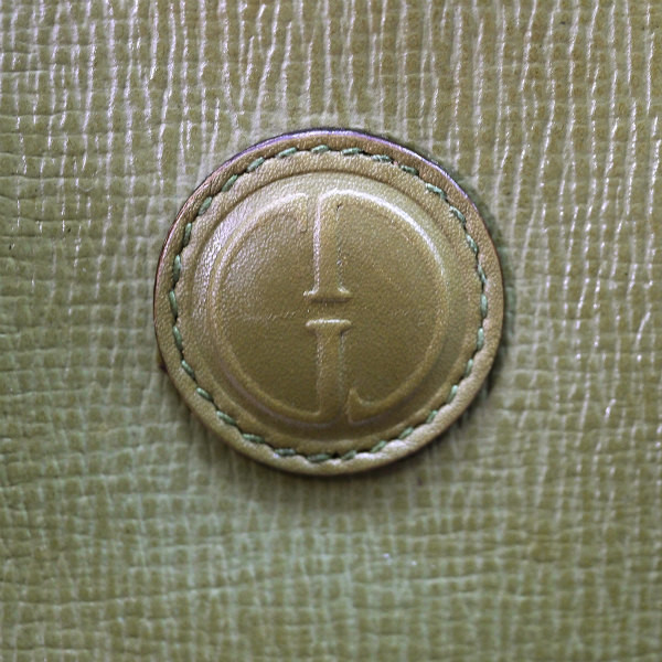 GB-1013M