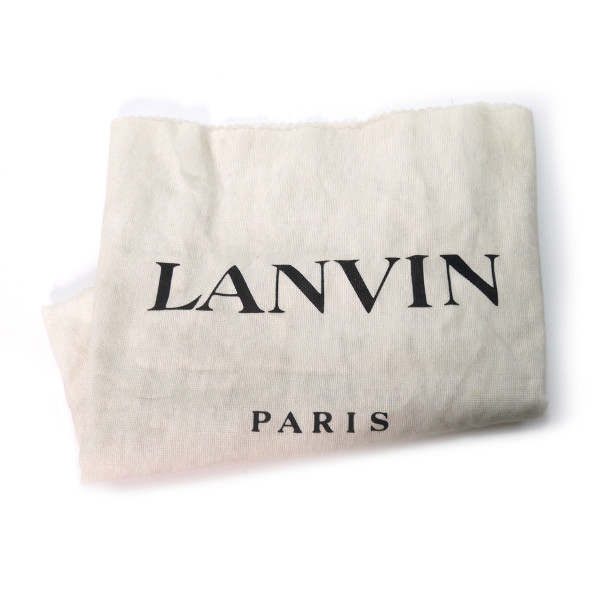 LV-017B