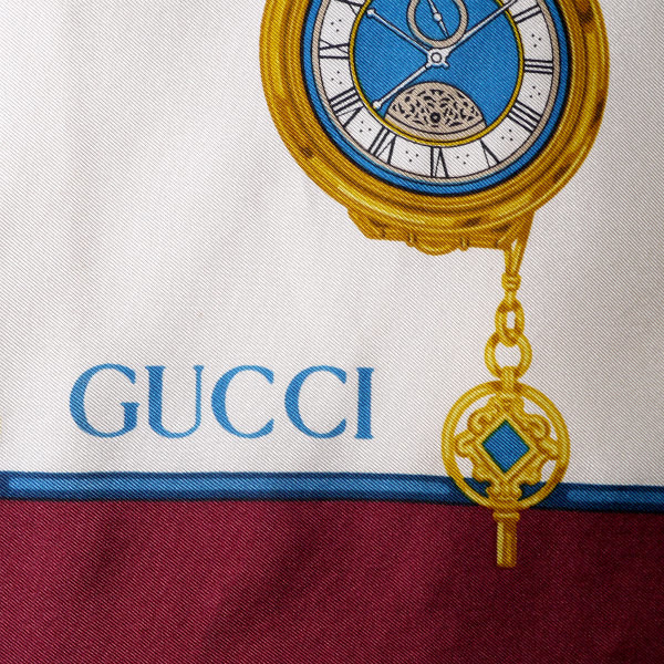 gucciscarf37