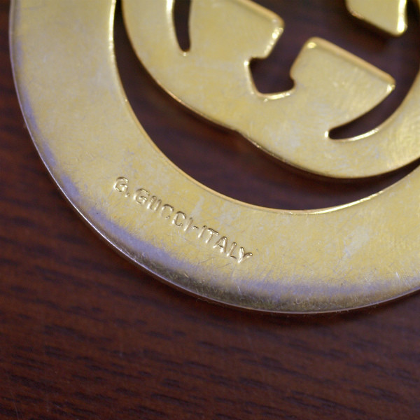 guccikeyholder085