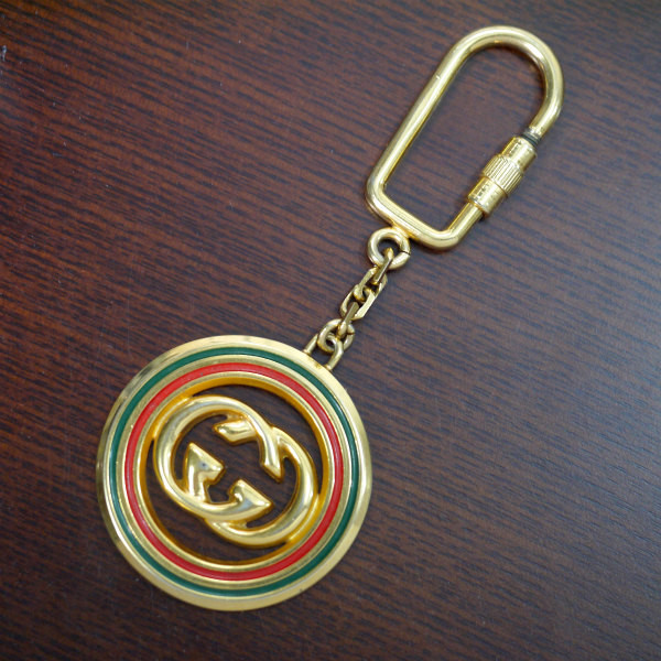 guccikeyholder085