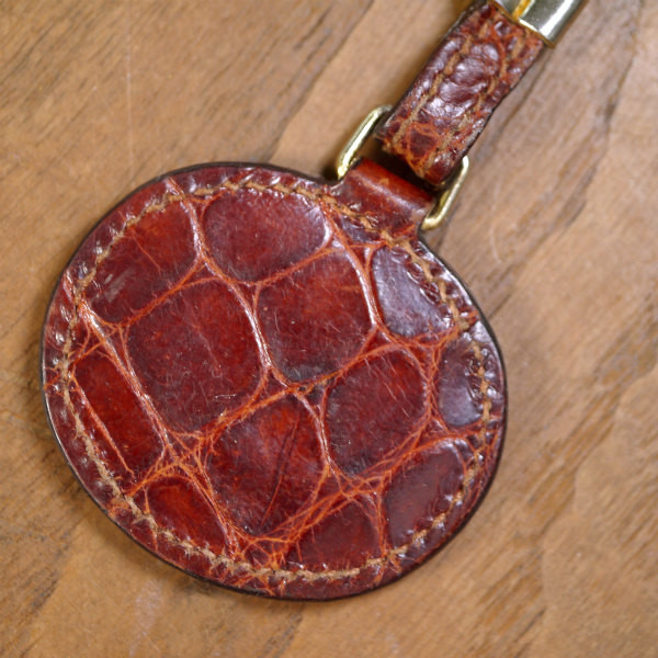 guccikeyholder086