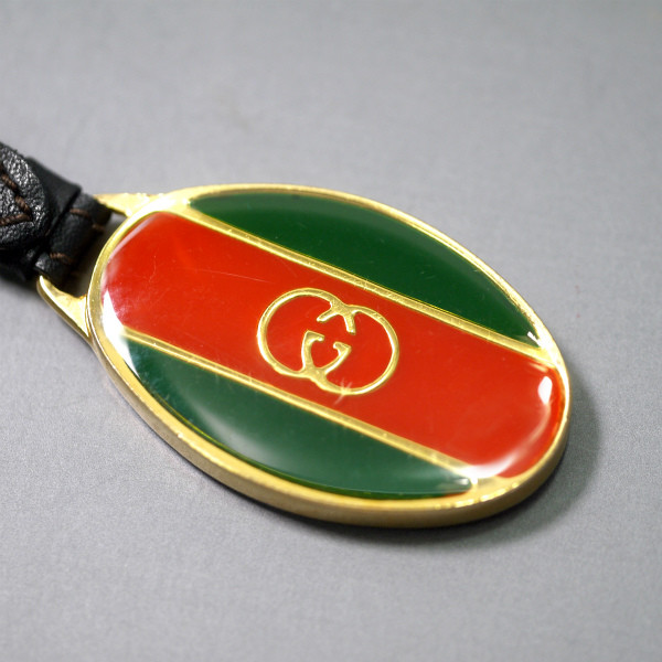 guccikeyholder070