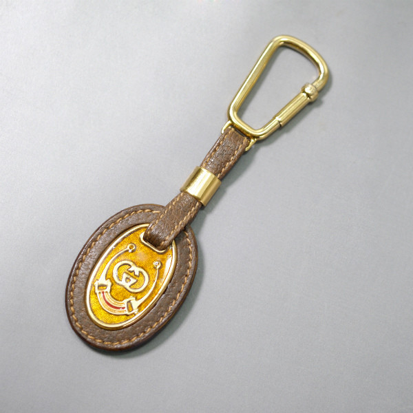 guccikeyholder093